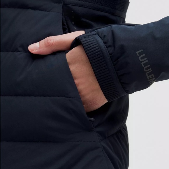 Lululemon Down for It All Jacket - Black - Size 2 - Picture 5 of 5